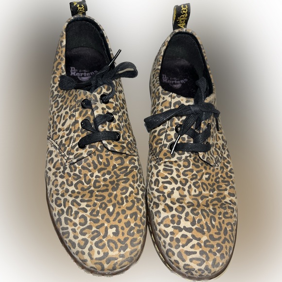 Dr. Martens Shoes - Dr. Marten Aldgate Leopard Print Lace Up Shoes Size 9
